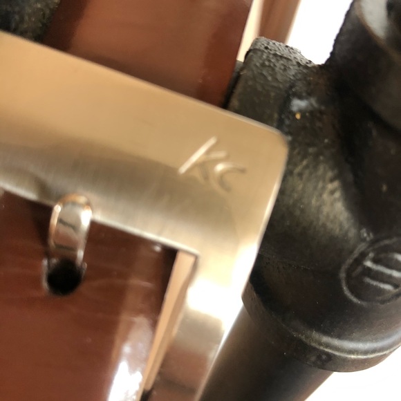 KENNETH COLE.... Italian leather belt - Picture 3 of 8